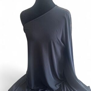 Allen B./Allen Schwartz Blk Garment in shoulder w/silver sequin beads. Sz Large